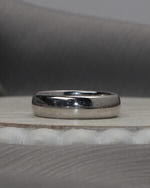 Tiffany & Co Forever Platinum 950 Lucida Wedding Band Ring 13.4G/Sz 10/6mm N1483